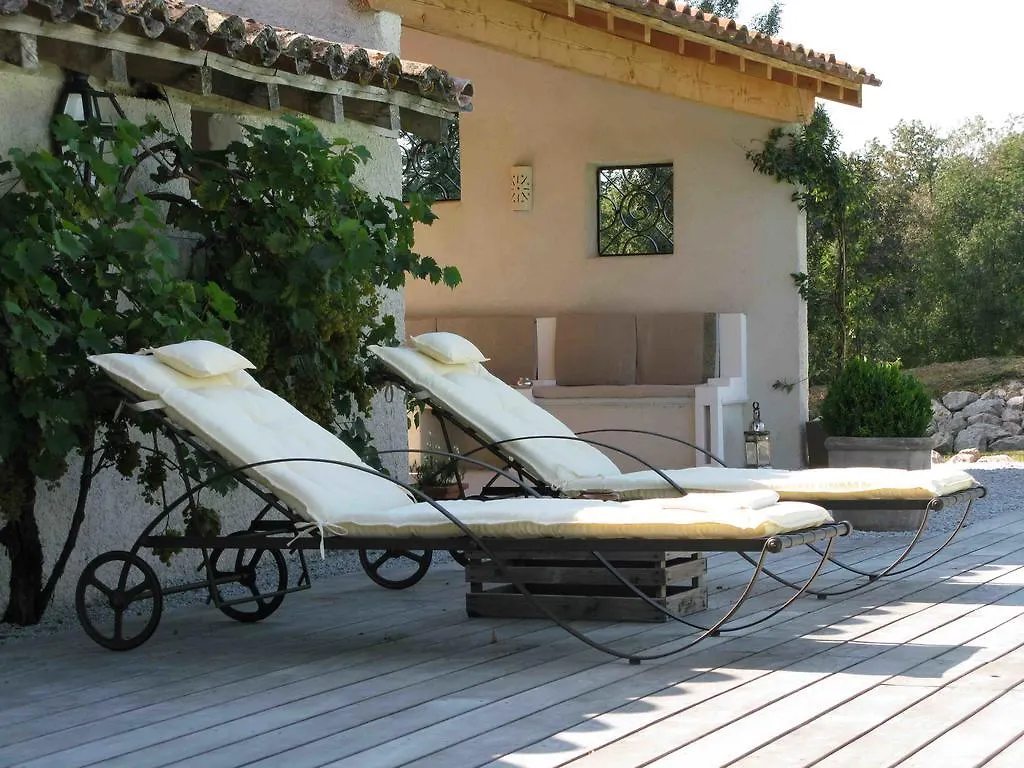 La Frejade Bed & Breakfast Lisle-sur-Tarn 0*,  France